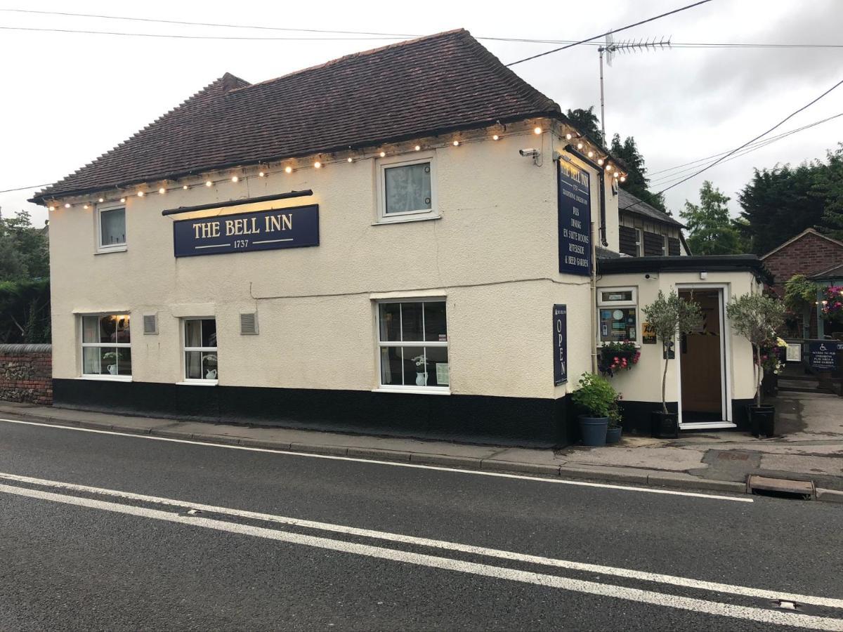 The Bell Inn Salisbury Buitenkant foto